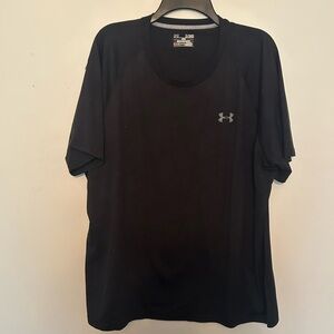 Under Armour Men's Dark Tee